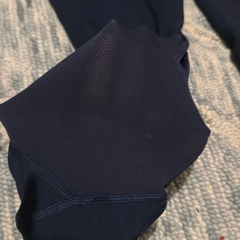Lululemon Navy Blue  Fresh In Mesh Legging (22)Size 4 - Picture 7 of 8